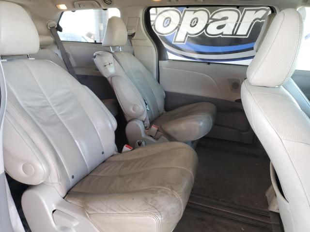 2011 TOYOTA SIENNA XLE - 5TDYK3DCXBS131780