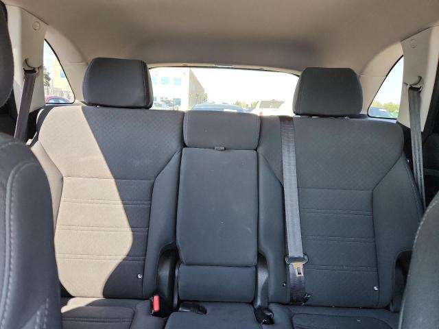 2016 KIA SORENTO LX 5XYPG4A36GG050187