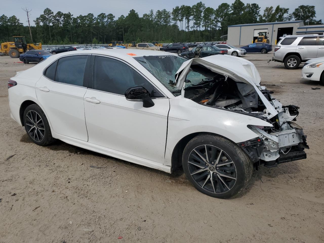 TOYOTA CAMRY SE NIGHT SHADE