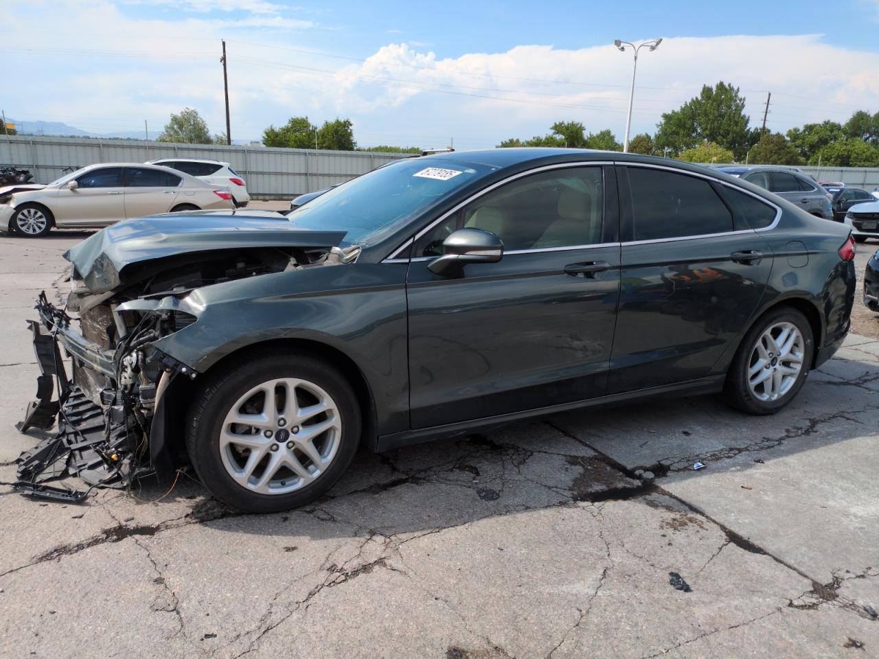 FORD FUSION SE