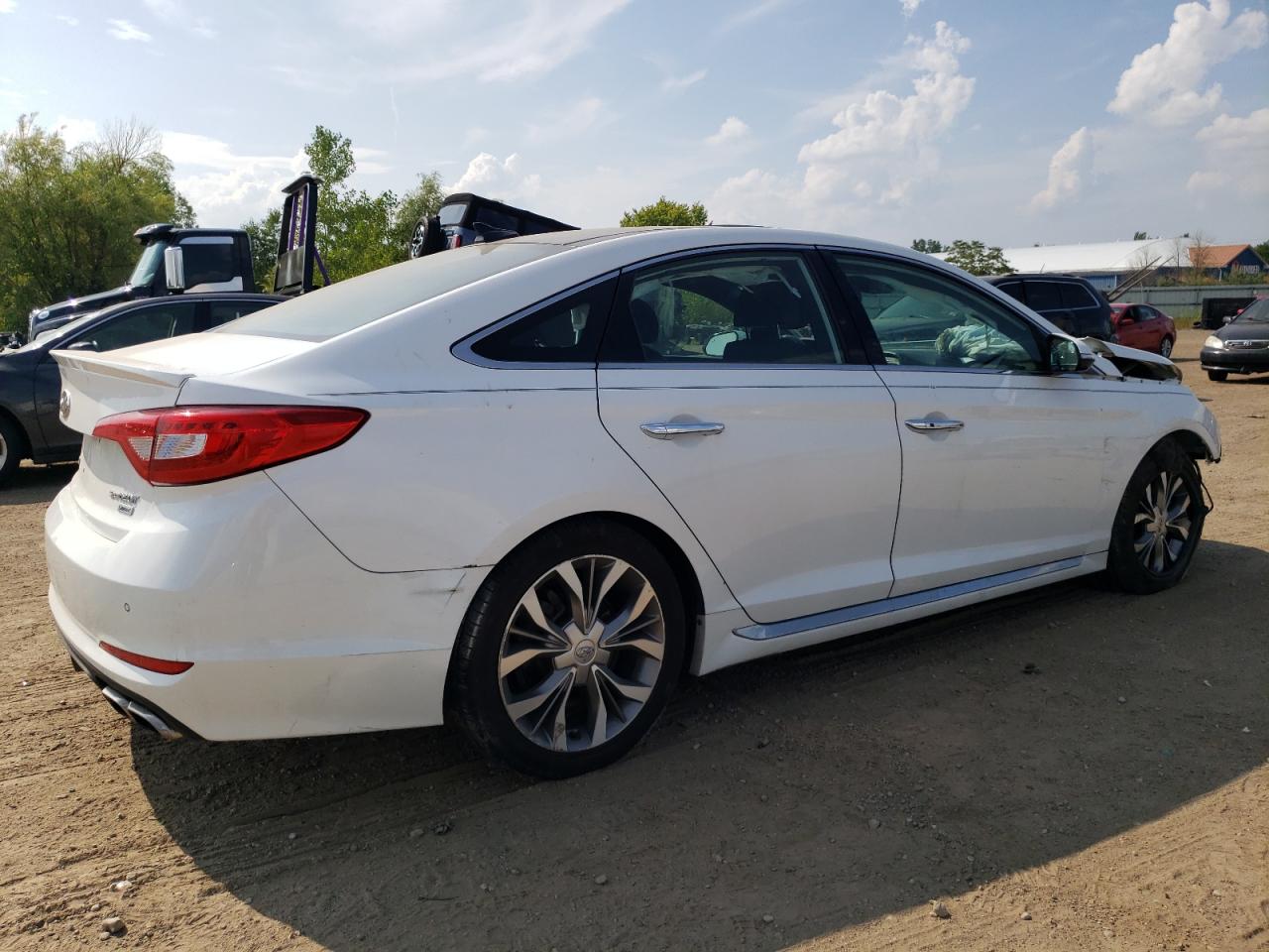 HYUNDAI SONATA SPORT
