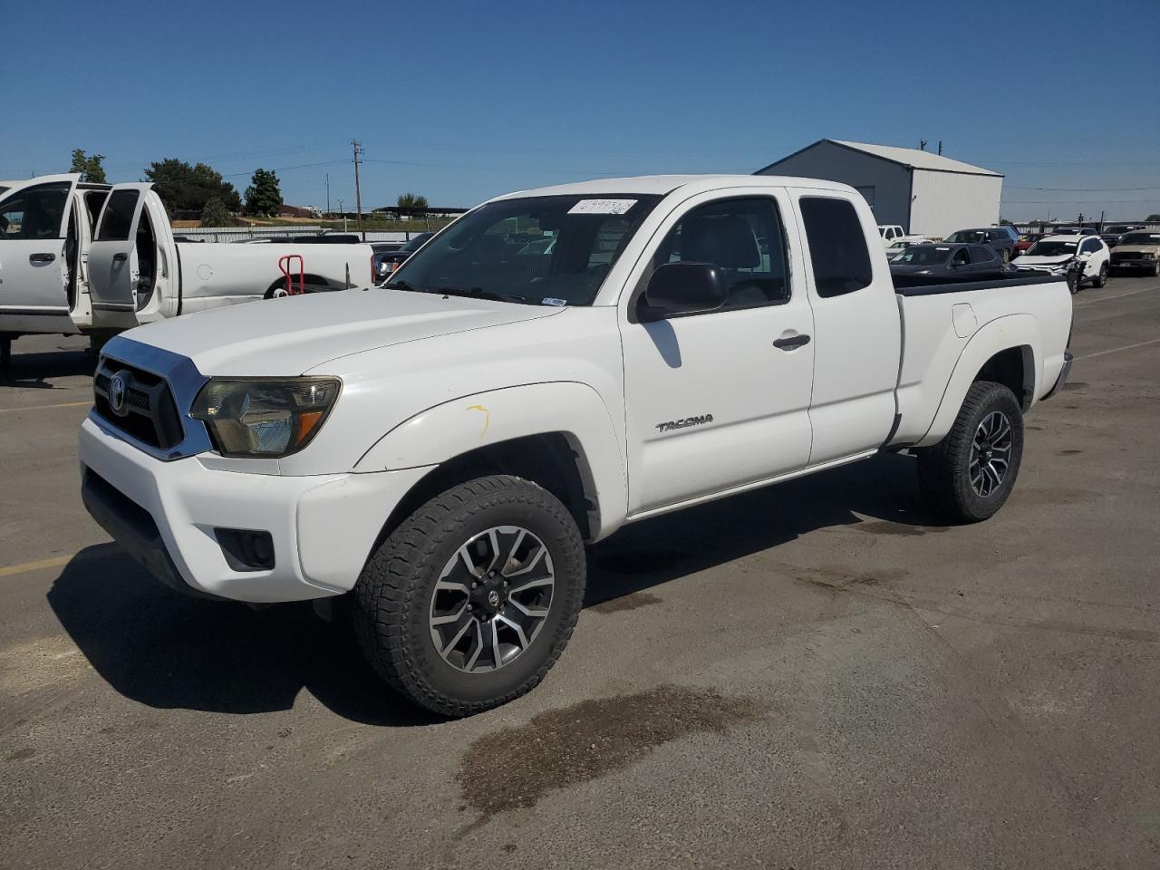 TOYOTA TACOMA PRERUNNER ACCESS CAB