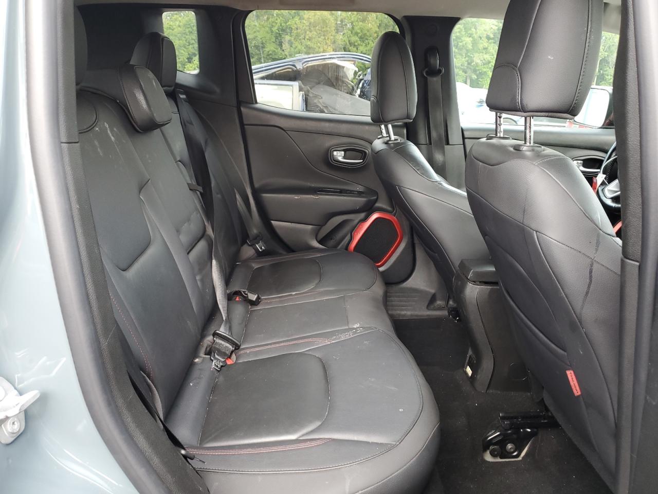 JEEP RENEGADE TRAILHAWK