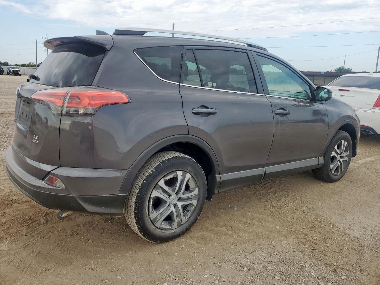 TOYOTA RAV4 LE