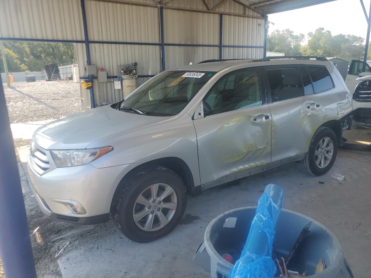 TOYOTA HIGHLANDER BASE