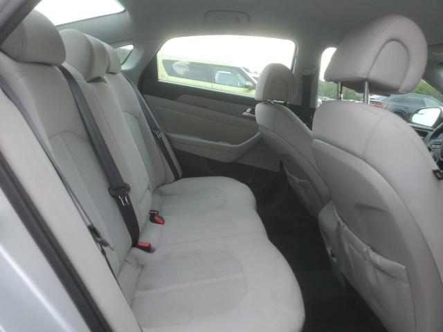 2015 HYUNDAI SONATA SE - 5NPE24AF9FH182660