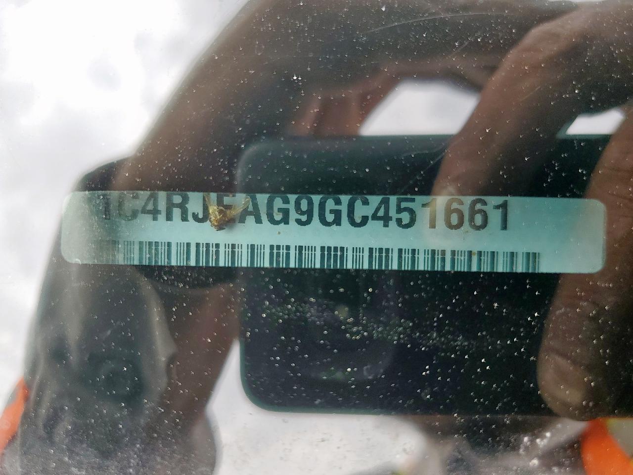 JEEP GRAND CHEROKEE LAREDO