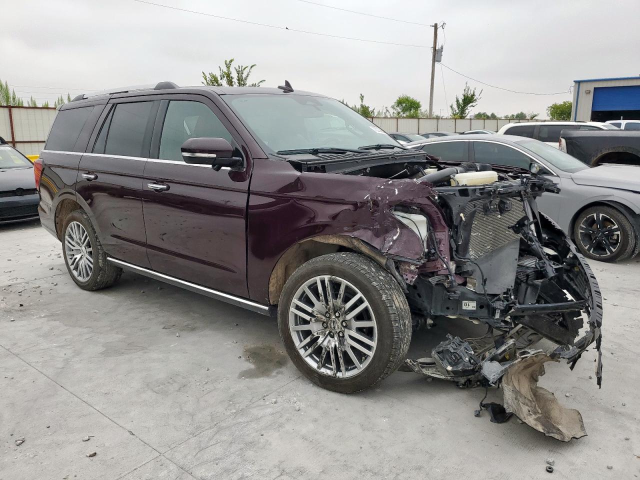 FORD EXPEDITION LIMITED