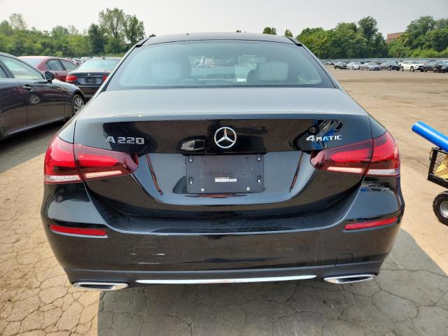 2022 MERCEDES-BENZ A 220 4MAT W1K3G4FBXNJ364183
