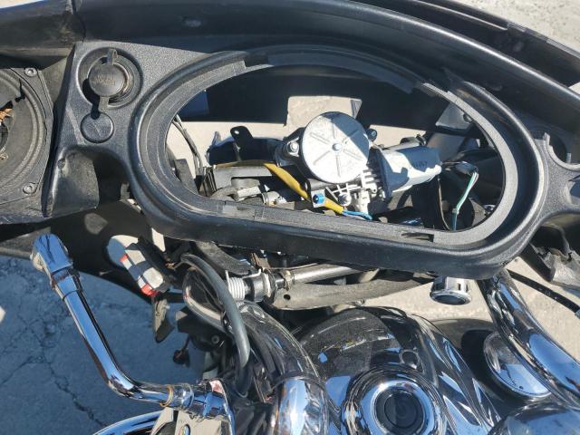 2015 INDIAN MOTORCYCLE CO. CHIEFTAIN 56KTCAAA2F3327826