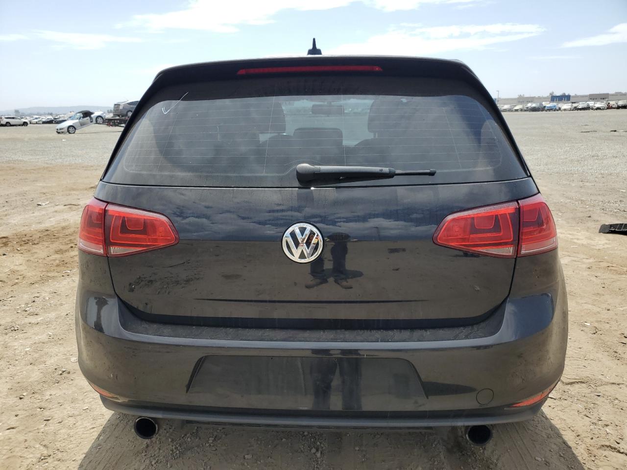 VOLKSWAGEN GOLF GTI S