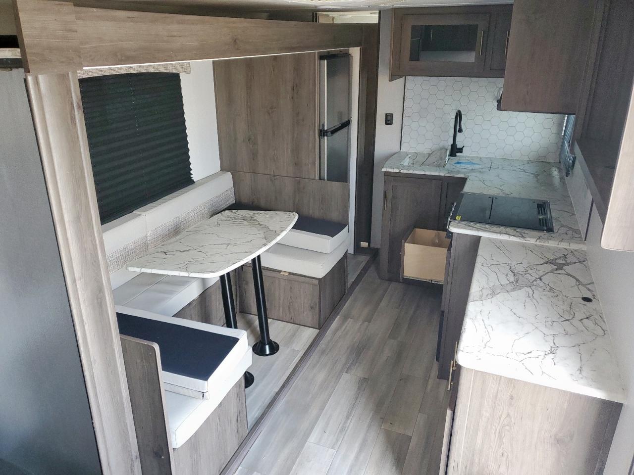 Lot #3305424443 2022 VIKING RV