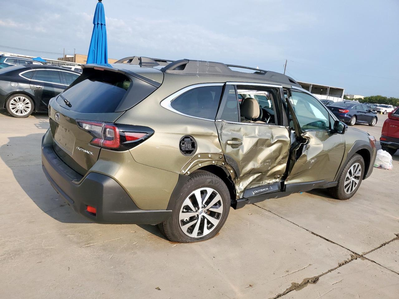 SUBARU OUTBACK PREMIUM