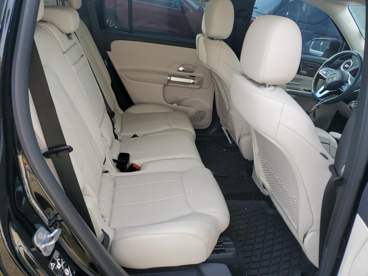 MERCEDES-BENZ GLB-CLASS 250 4MATIC