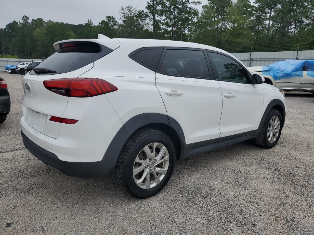 Lot #3215986796 2019 HYUNDAI TUCSON SE