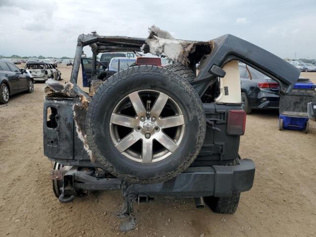 2017 JEEP WRANGLER UNLIMITED SAHARA 1C4BJWEG8HL587265
