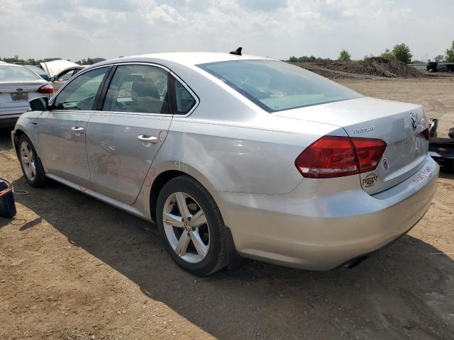2015 VOLKSWAGEN PASSAT S 1VWAT7A33FC094831