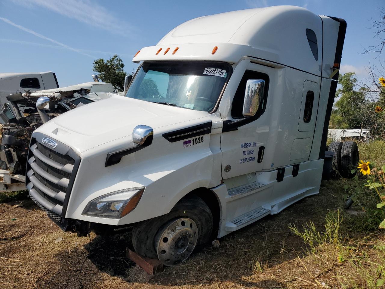 Lot #3302926050 2025 FREIGHTLINER CASCADIA 1