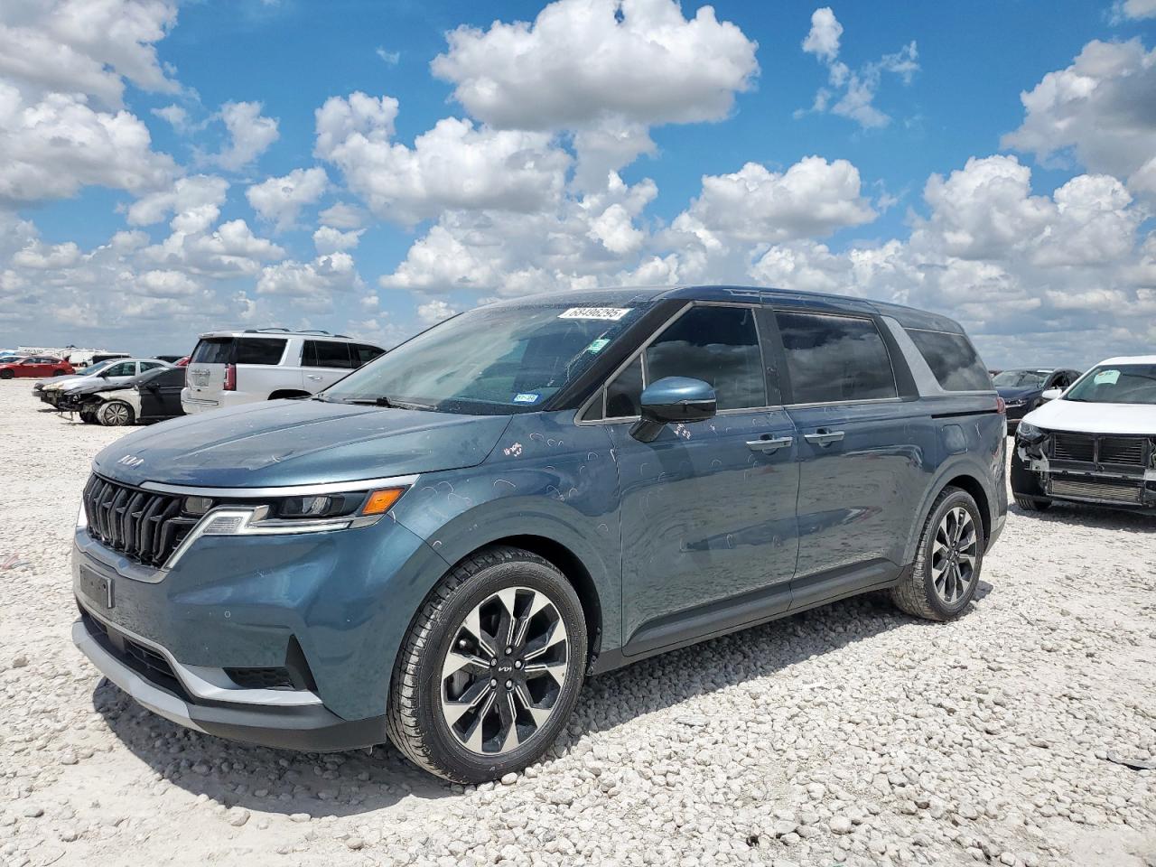 KIA CARNIVAL EX