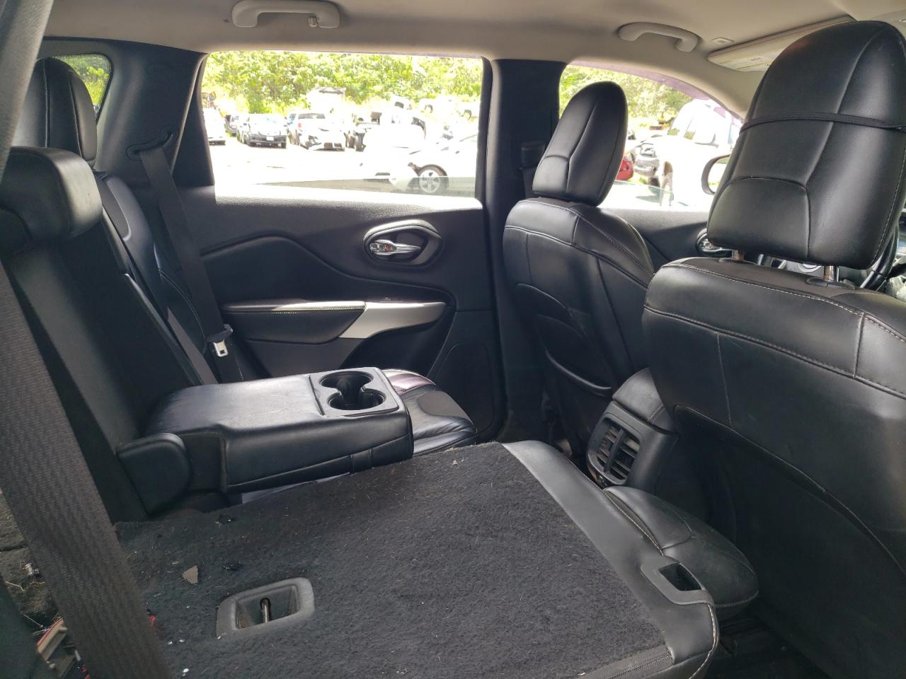 JEEP GRAND CHEROKEE LATITUDE PLUS