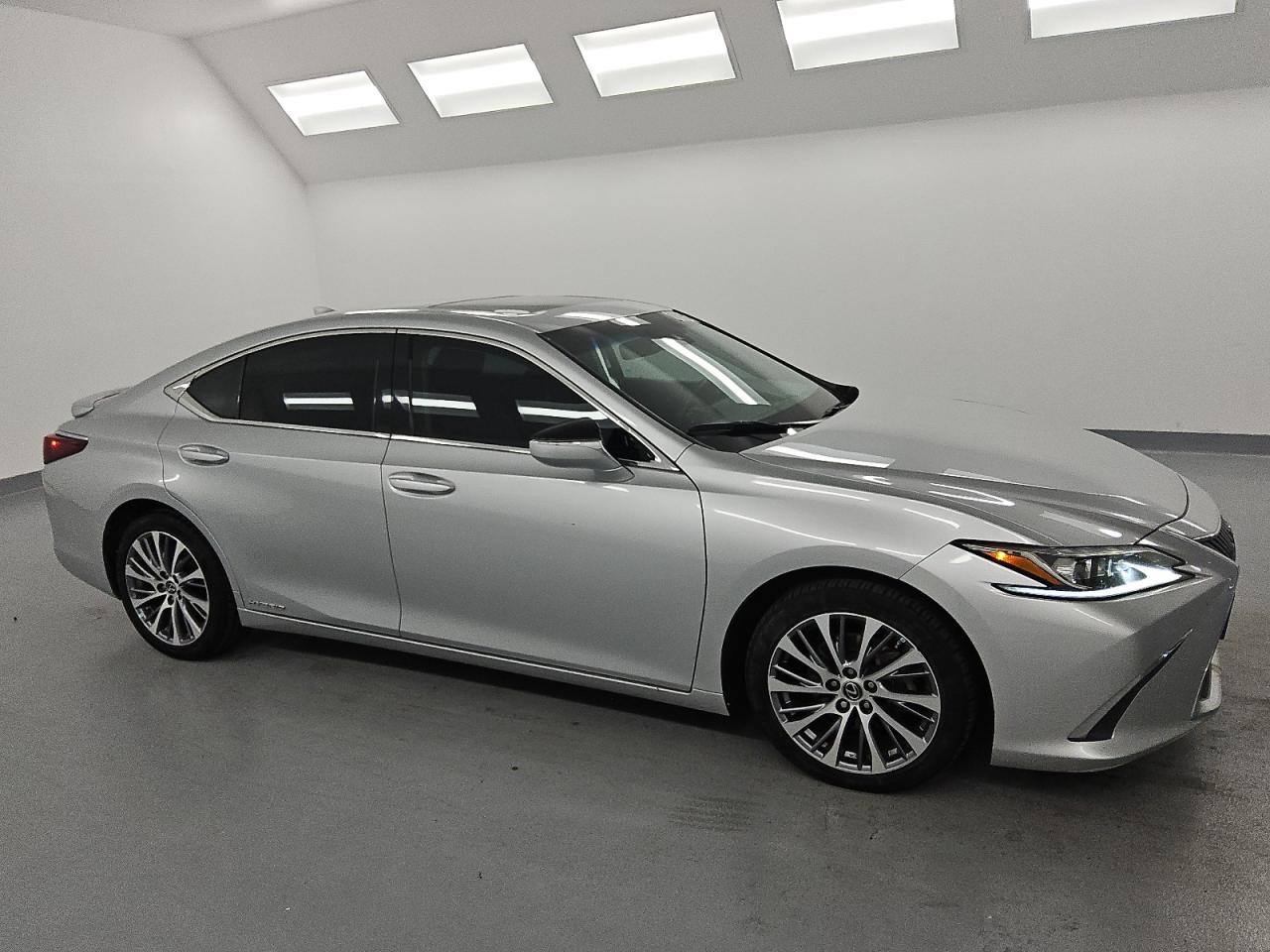 LEXUS ES 300H