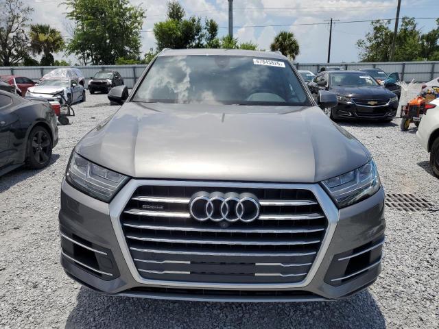 2017 AUDI Q7 PREMIUM WA1LAAF70HD027119