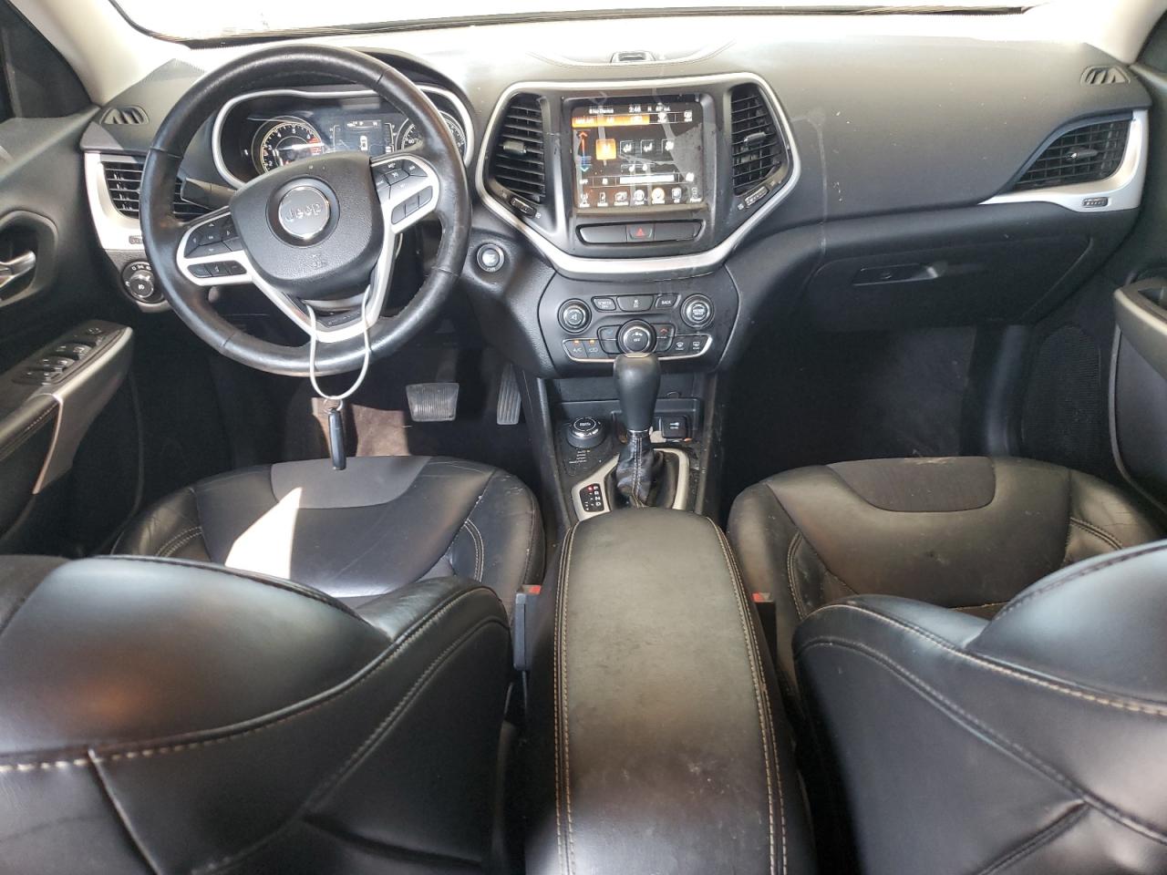 JEEP GRAND CHEROKEE LATITUDE PLUS