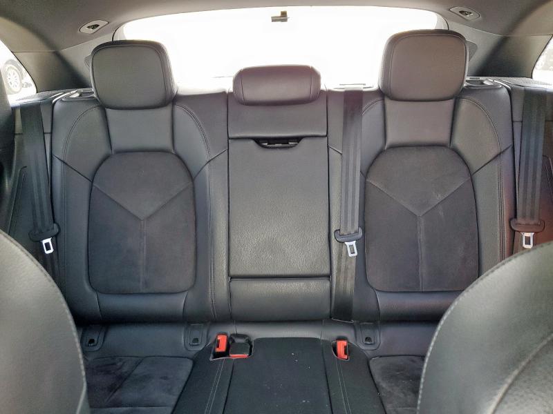 2018 PORSCHE MACAN WP1AA2A57JLB20626