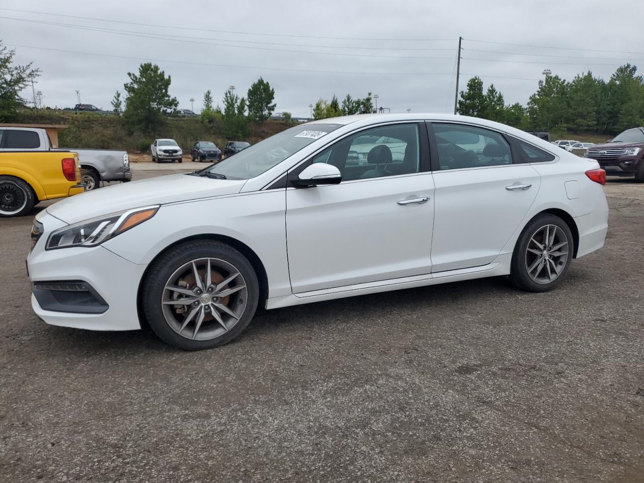 HYUNDAI SONATA SPORT