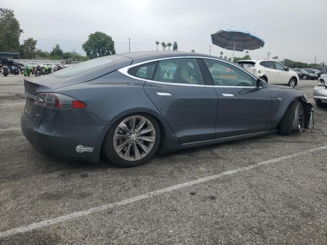 2016 TESLA MODEL S 5YJSA1E29GF152201