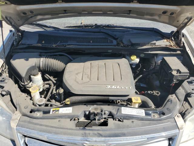 2015 CHRYSLER TOWN & COU - 2C4RC1BG6FR589245