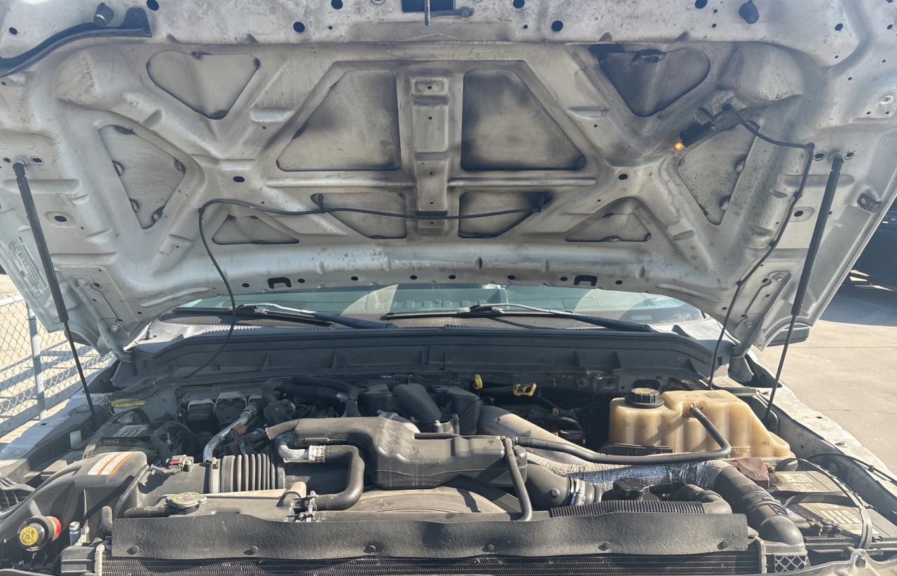 FORD F-550 SUPER DUTY