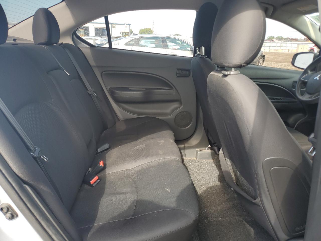 MITSUBISHI MIRAGE G4 ES