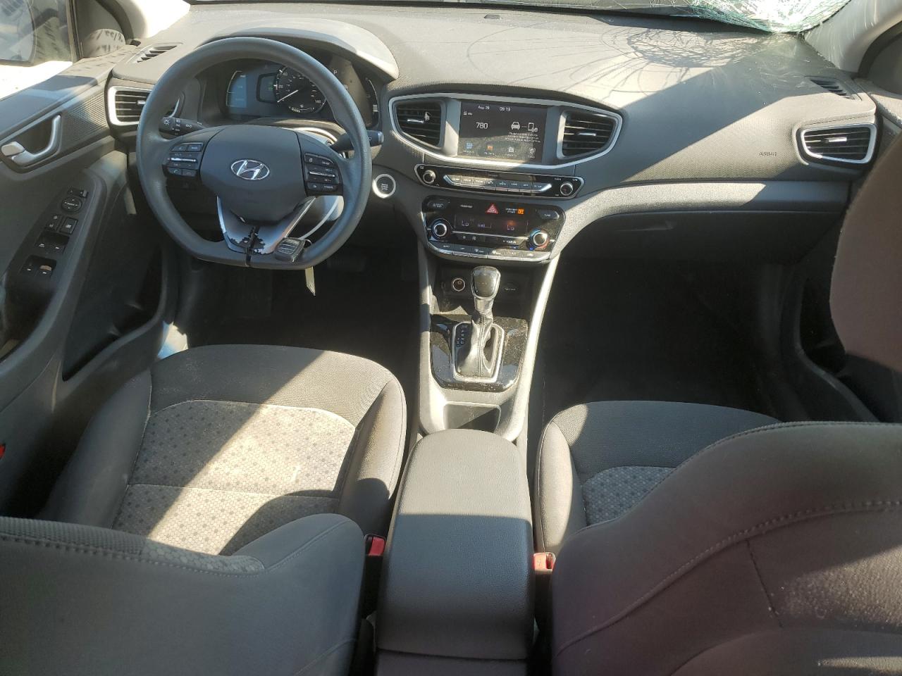 HYUNDAI IONIQ BLUE