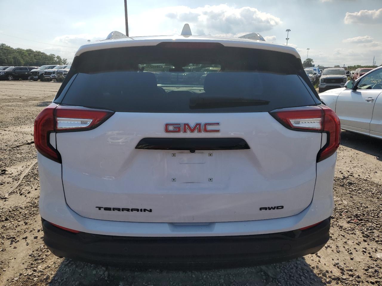 GMC TERRAIN SLE