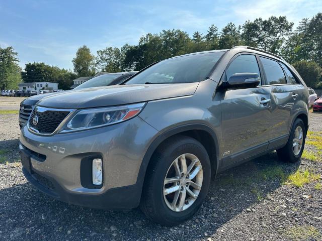 2015 KIA SORENTO LX 5XYKTCA65FG604912