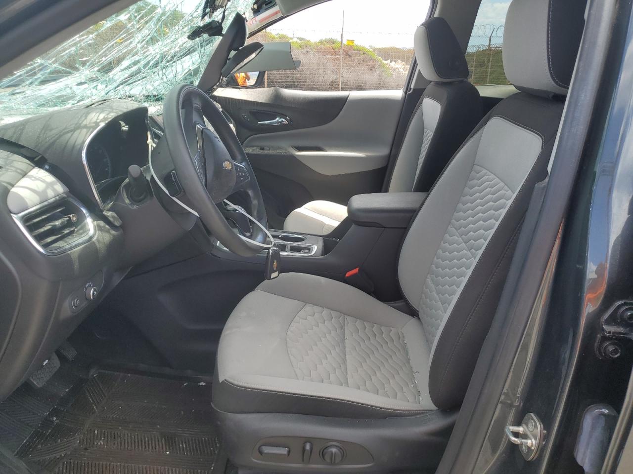 CHEVROLET EQUINOX LS