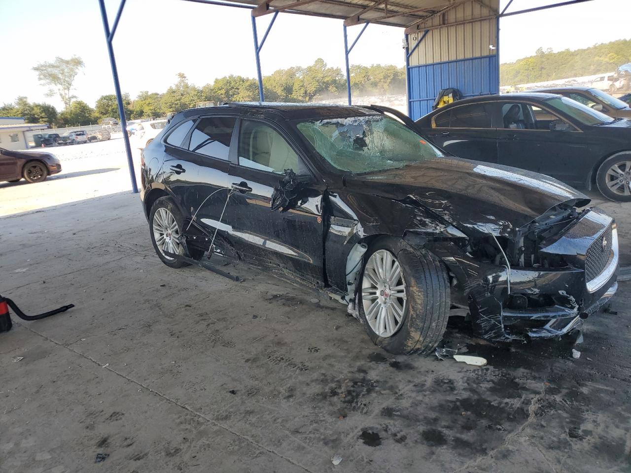 JAGUAR F-PACE PREMIUM