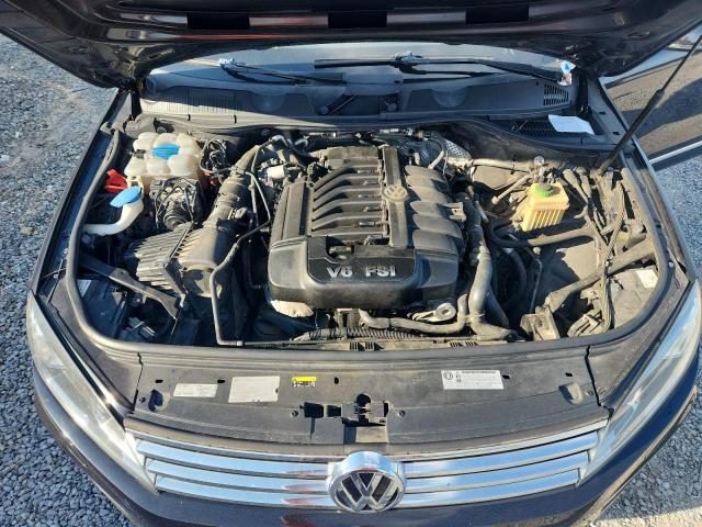2017 VOLKSWAGEN TOUAREG WO WVGRF7BP8HD003589