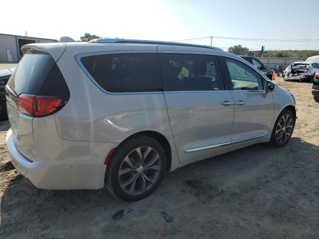 2017 CHRYSLER PACIFICA LIMITED 2C4RC1GG4HR670367
