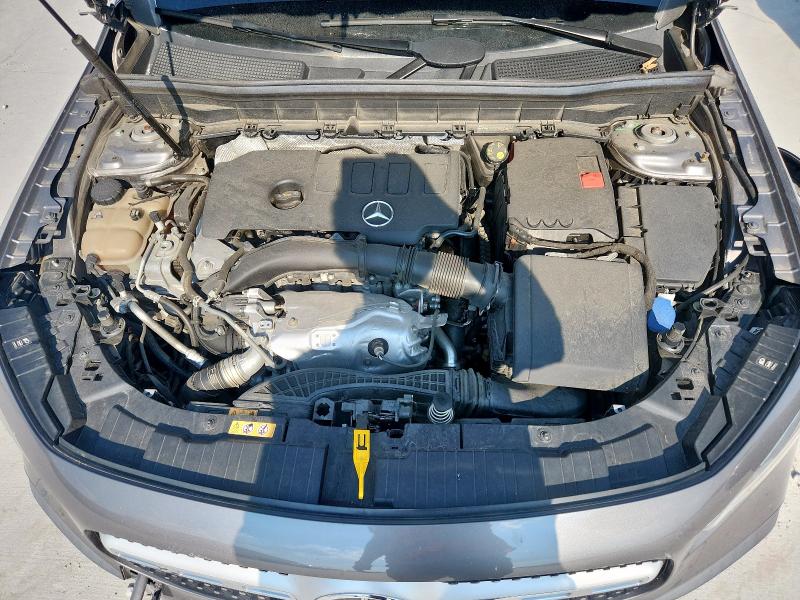 2021 MERCEDES-BENZ GLB 250 4MATIC W1N4M4HB0MW135199