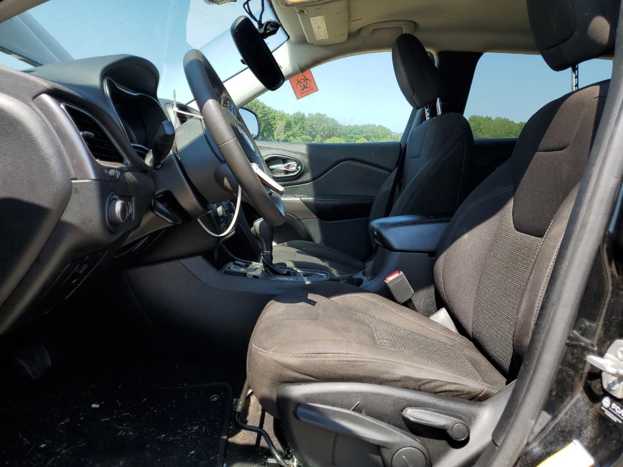 JEEP GRAND CHEROKEE LATITUDE