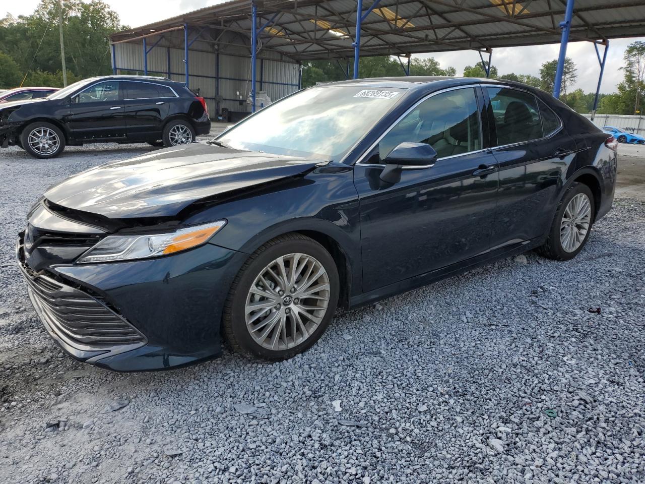 TOYOTA CAMRY XLE