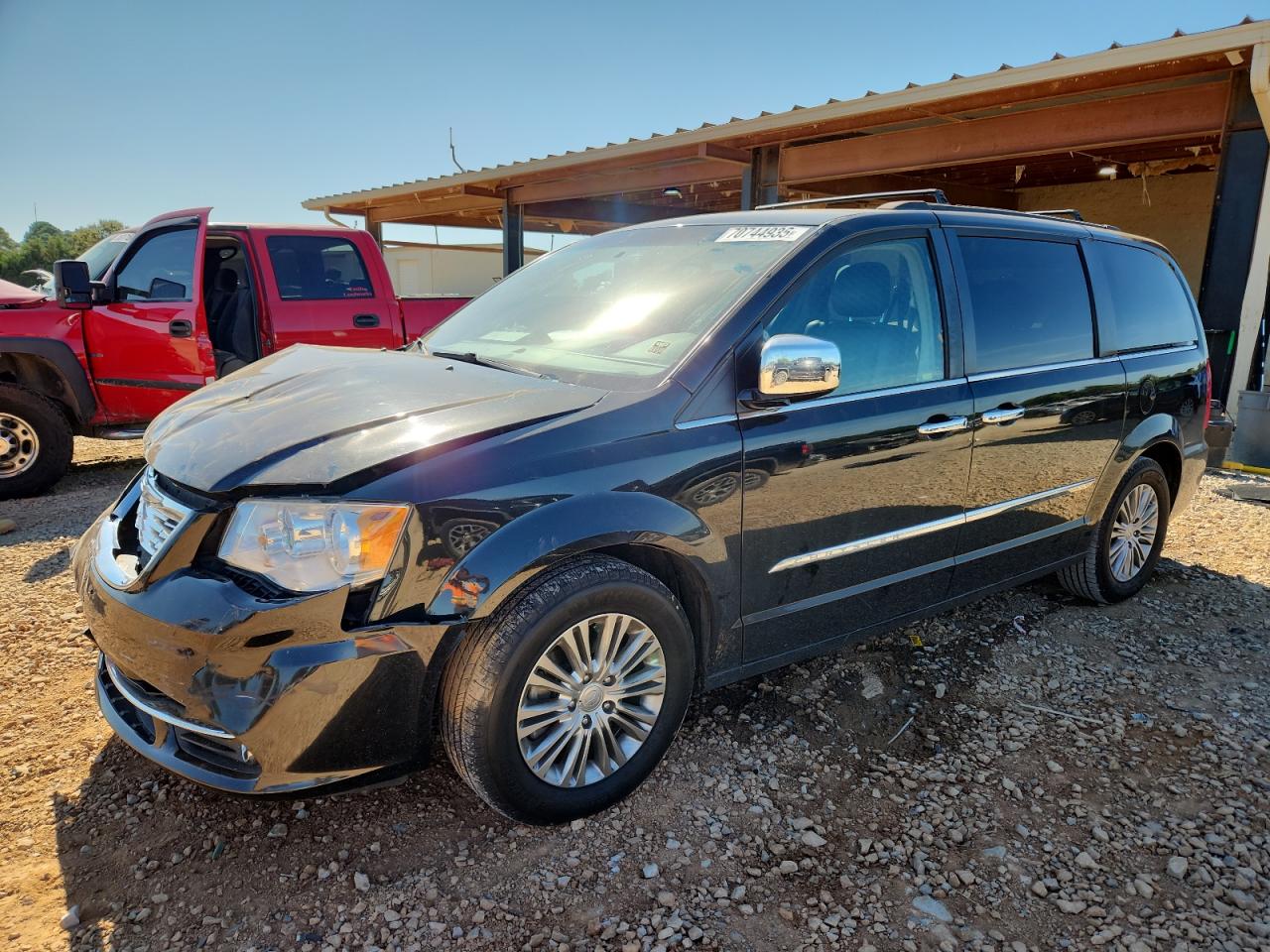 CHRYSLER TOWN & COUNTRY TOURING L