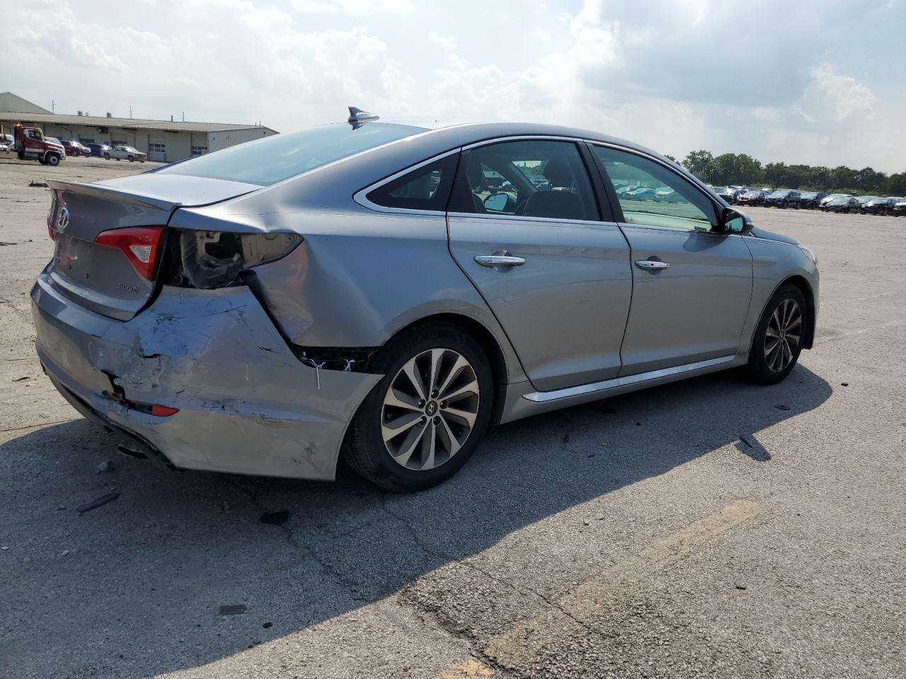 HYUNDAI SONATA SPORT