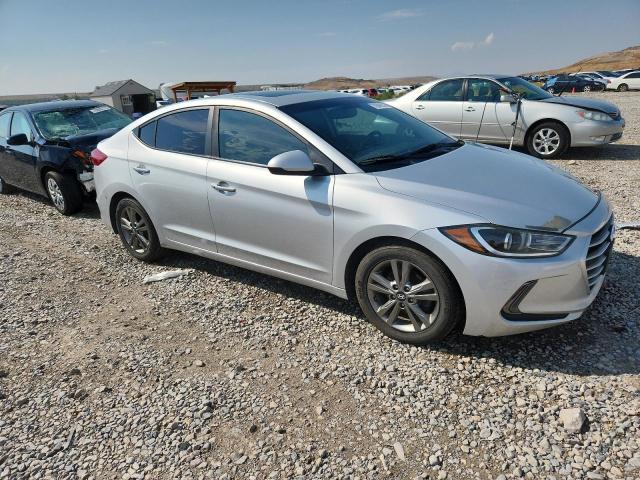 2017 HYUNDAI ELANTRA SE - 5NPD84LF0HH154305