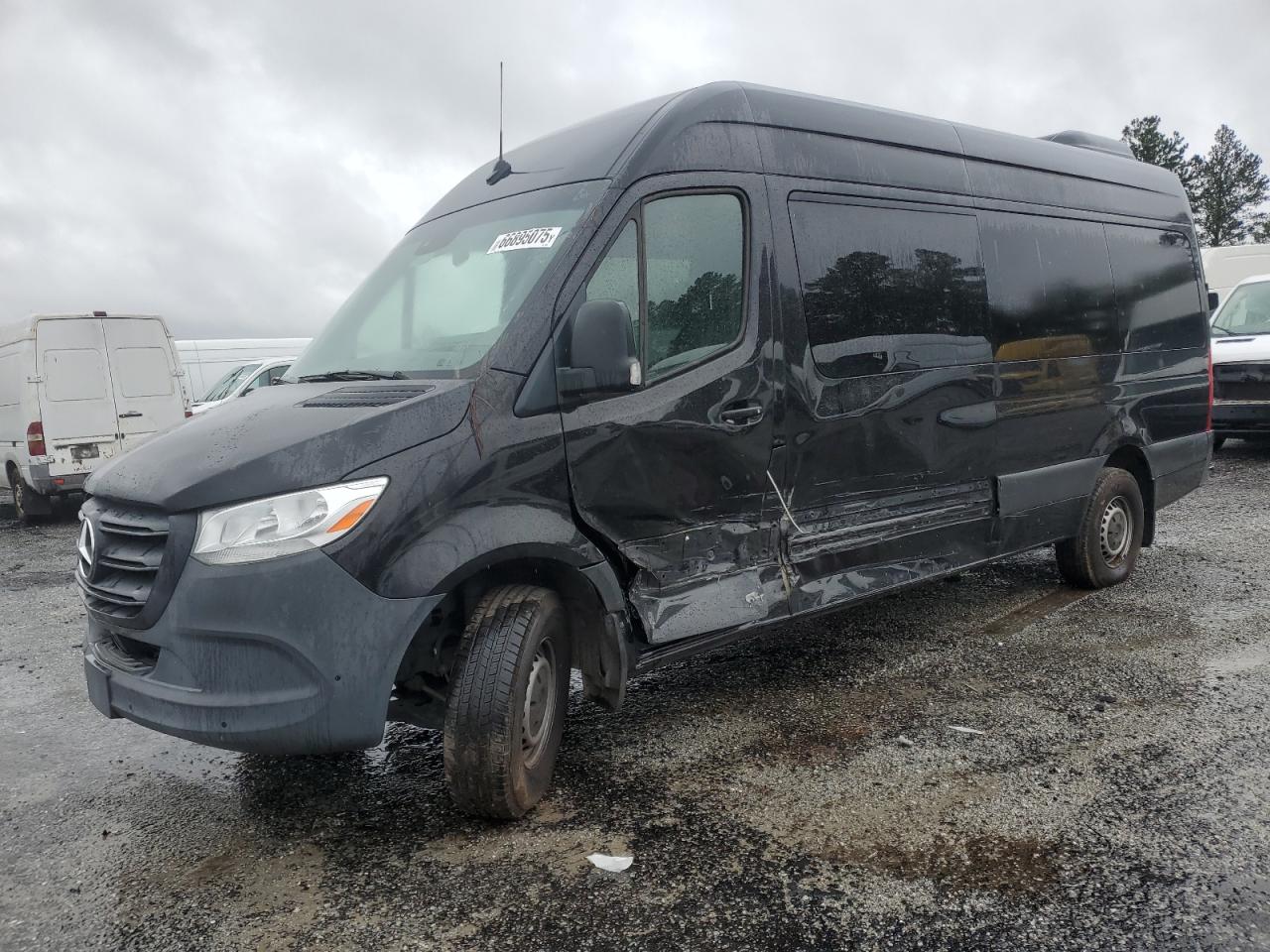 MERCEDES-BENZ SPRINTER 2500