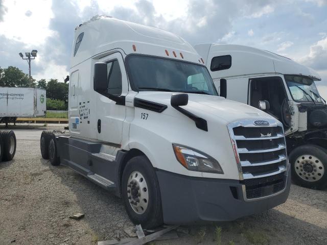 Global Auto Auctions: 2020 FREIGHTLINER CASCADIA 1