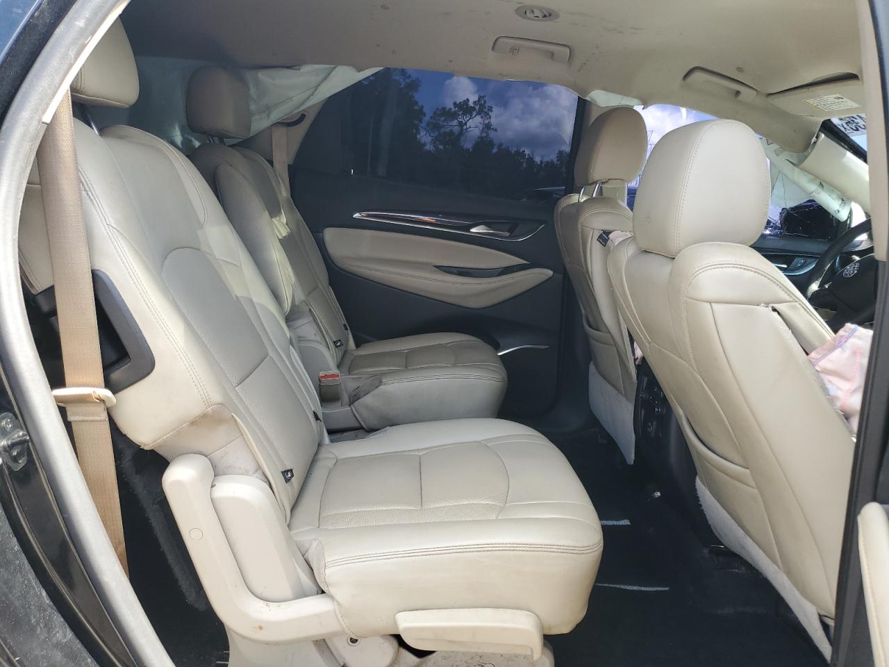 BUICK ENCLAVE ESSENCE