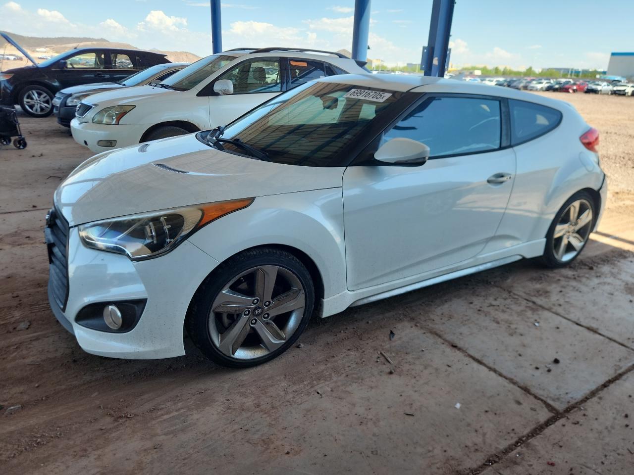 HYUNDAI VELOSTER TURBO